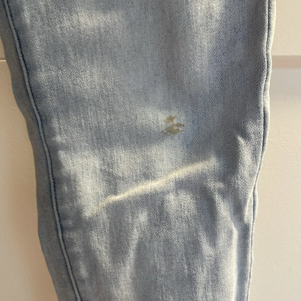 Jeans - Picture 2 of 3